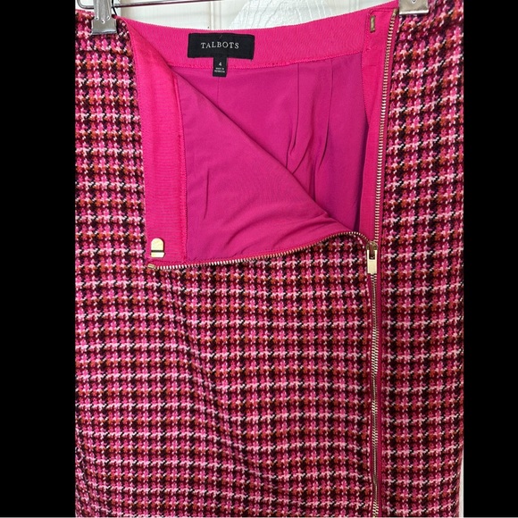 TALBOTS Tweed Pencil Skirt Double Gold Zipper Pink Purple Workwear Plaid Wool - Picture 6 of 10